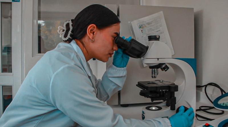 Con el Laboratorio de Aguas, Empresas Públicas de La Ceja presta análisis de agua cruda y tratada a otros municipios, comunidades y empresas