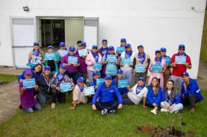 Adultos mayores de La Ceja se graduaron como “Súper Abuelitos”, nuevos guardianes del planeta en el Mes del Adulto Mayor